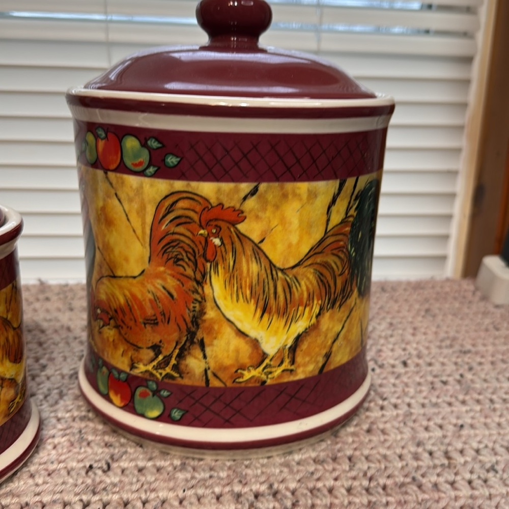 Rooster Canister Set - Picture 2 of 3